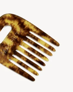 No. 4 Comb