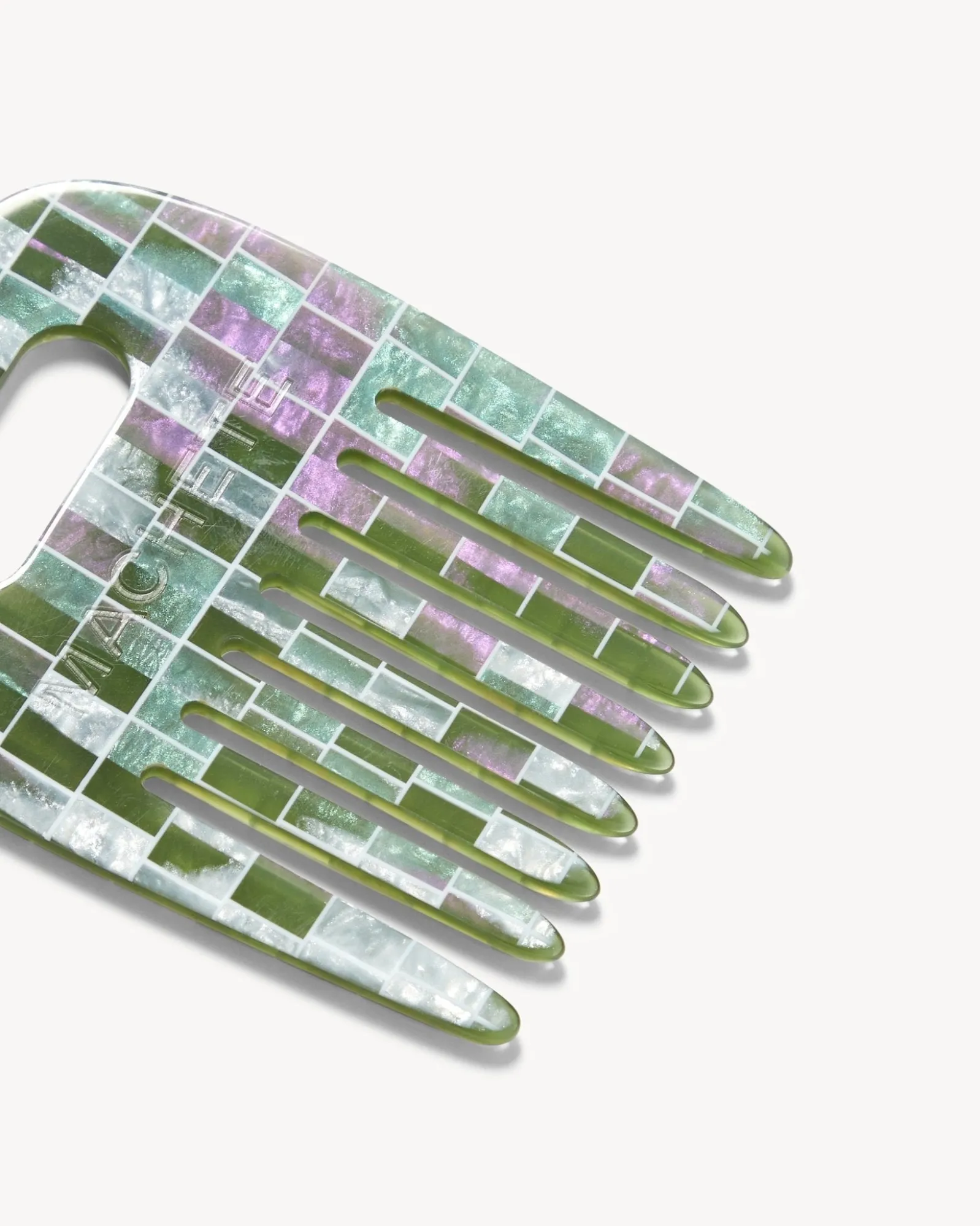 No. 4 Comb