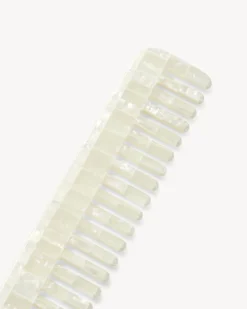 No. 3 Comb