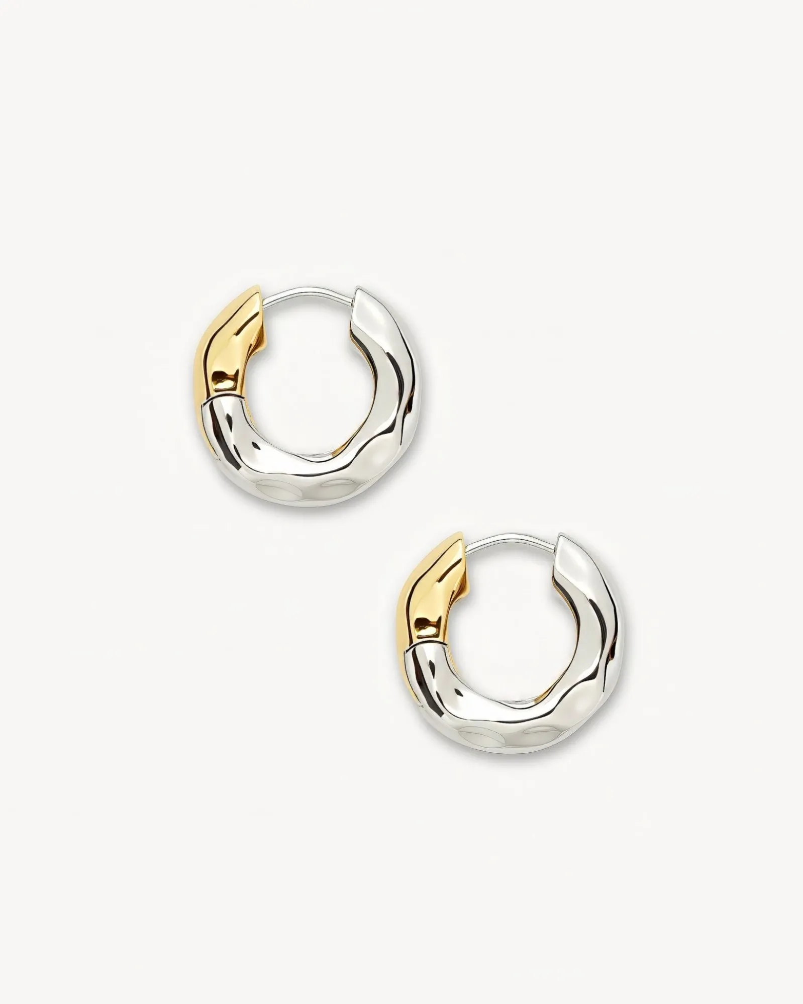 Wavy Chunky Hoops