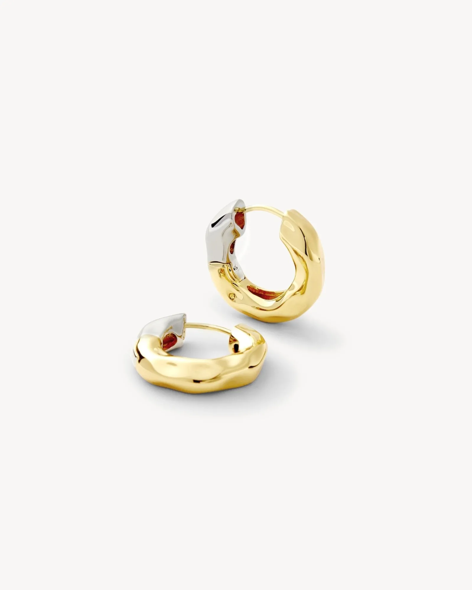 Wavy Chunky Hoops