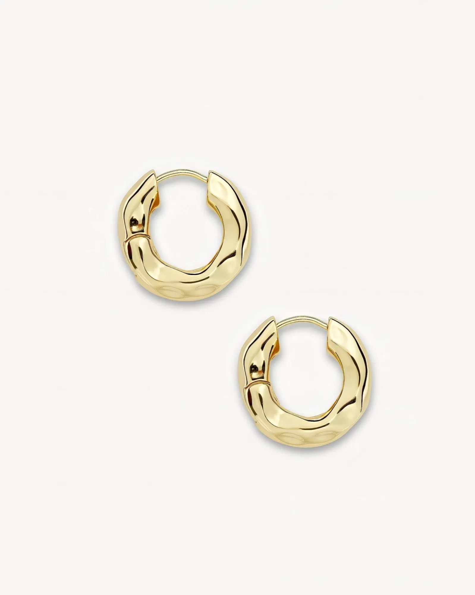 Wavy Chunky Hoops
